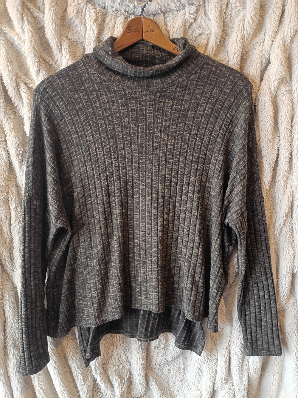 American Eagle Outfitters Ribbed Mock Neck Sweater